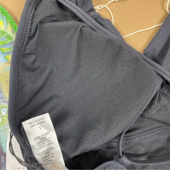 🏝️PLUNGE RUFFLE LOW BACK SWIMSUIT - Picture 8 of 10